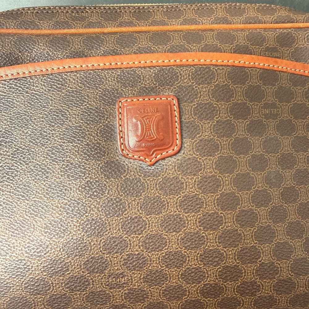 Celine signature pouch - Picture 4 of 8